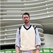 Vous aider à comprendre les règles, vous apprendre de nouveaux mots